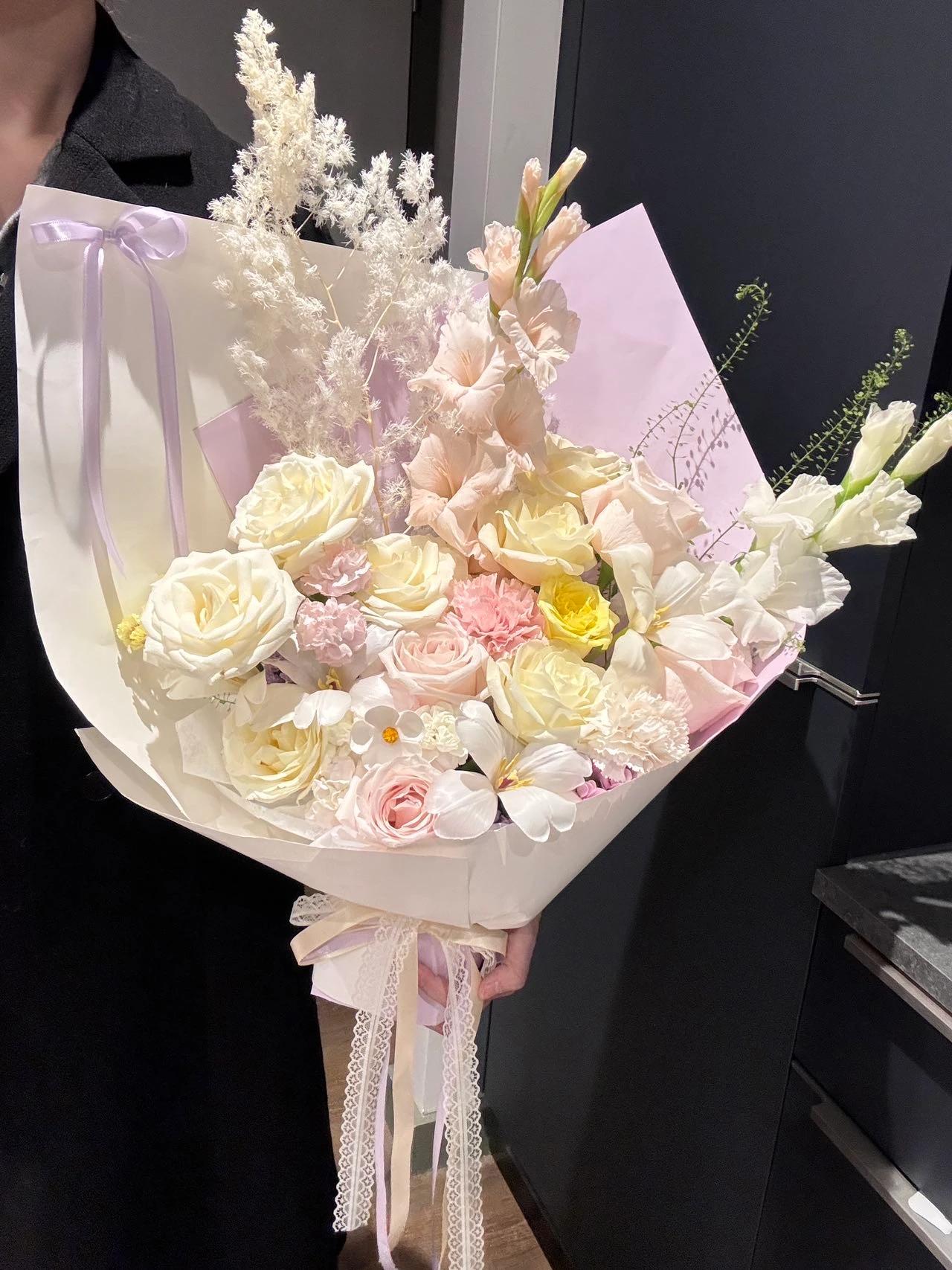 Signature Mystery Bouquets — Fresh